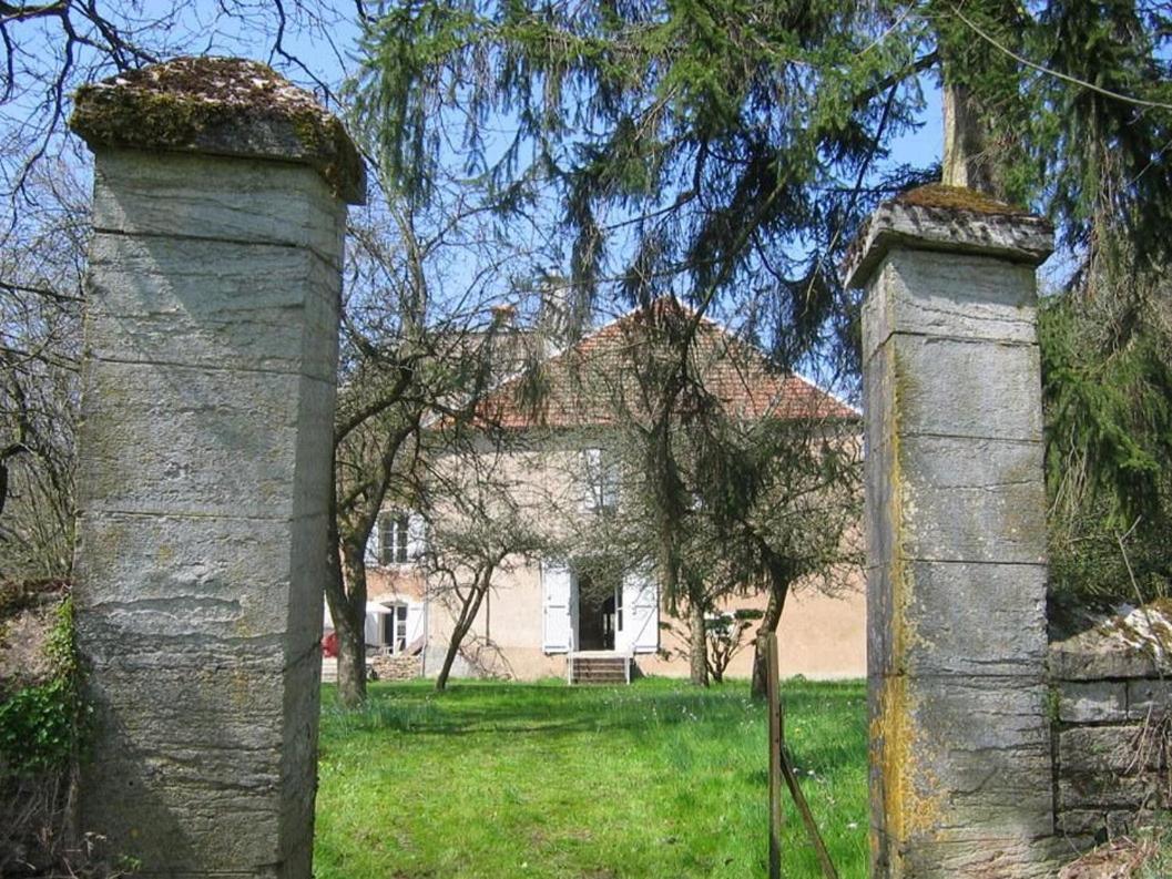 Le Relais Du Passe-Heures Cenans Exteriör bild